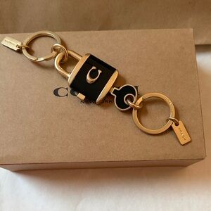 NWT COACH Lock and Key Gold/Black Key Chain Sets
